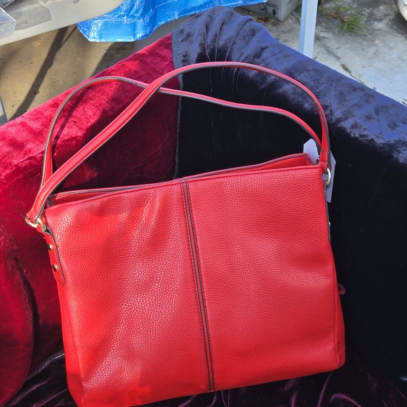 Anne Klein Red Pebbled Leather Shoulder Bag – Triple Compartment Tote - Picture 8 of 8